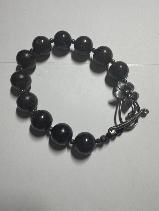 Silpada Jewelry - Silpada .925 sterling silver bronzite bracelet with floral clasp